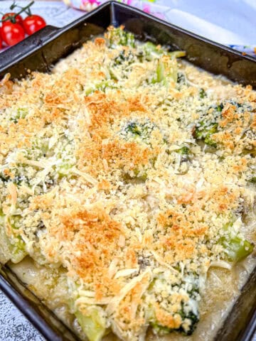 A pan of Chicken Divan.